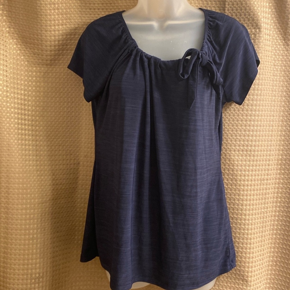 FINAL SALE
Liz McCoy Short sleeved Navy Scoop Neck Ribbon Tie Top Size L